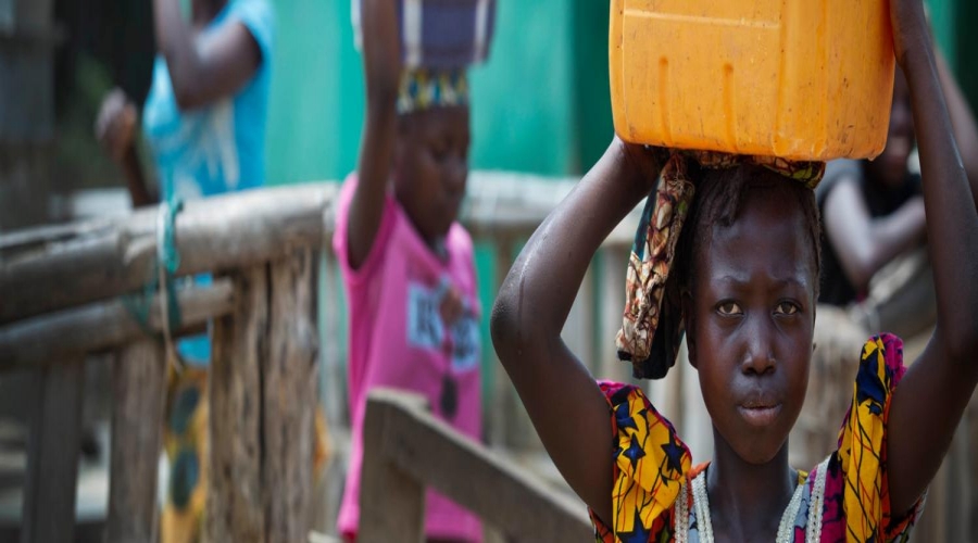 Allier tâches ménagères et études : Ces filles qui voient leurs rêves s’envoler  